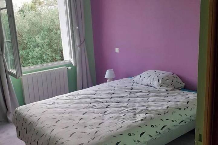 Location de vacances pour 10 personnes, avec jardin et terrasse à Saint-Romain-de-Benet - 3