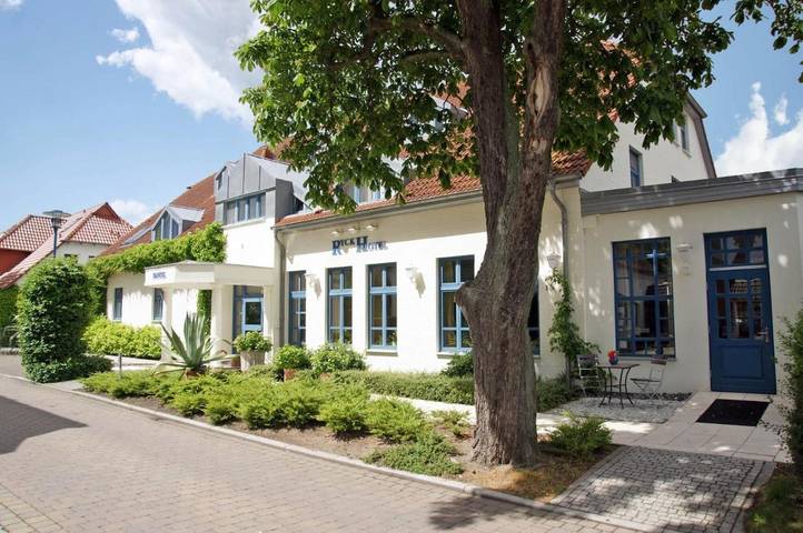 Hotel voor 2 personen, with sauna and zwembad as well as whirlpool and tuin in Greifswald