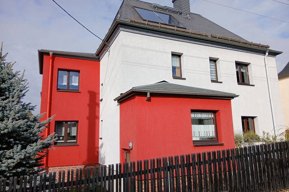 Ganze Wohnung, Ferienwohnung in schöner ruhiger aber verkehrsgünstiger Lage im chemnitzer Süden in Chemnitz, Chemnitz und Umgebung