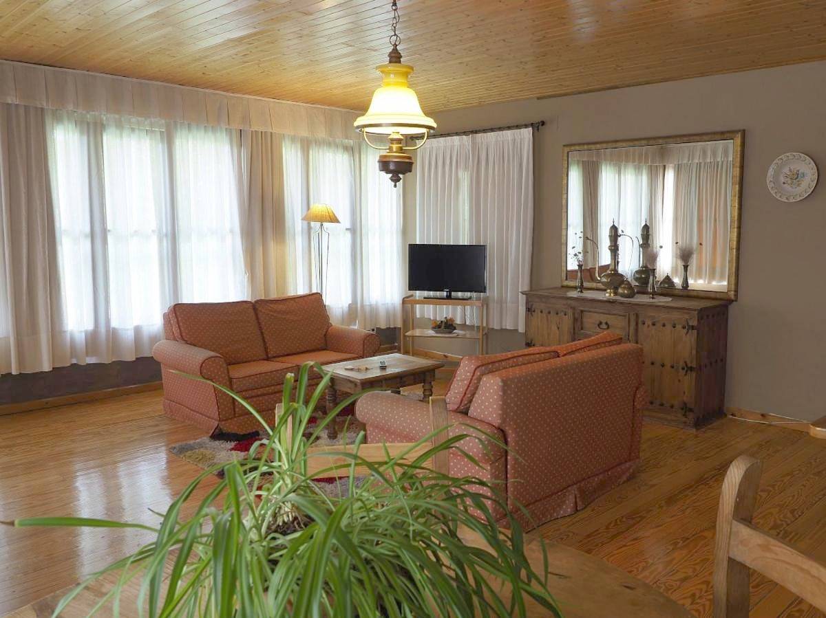 Hospedium Hostal Almanzor in Navarredonda de Gredos, Provincia de Ávila