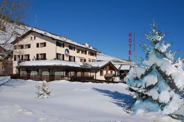 Hôtel pour 2 personnes, avec jacuzzi ainsi que sauna et jardin dans Borgata Sestriere