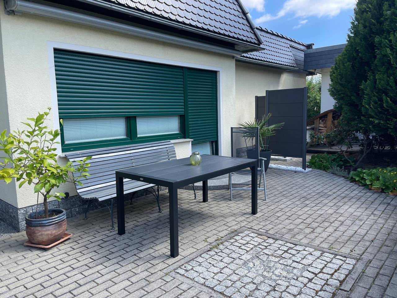 Ferienhaus Amare mit Fasssauna, eigener Terrasse & Kamin in Bautzen, Lausitz