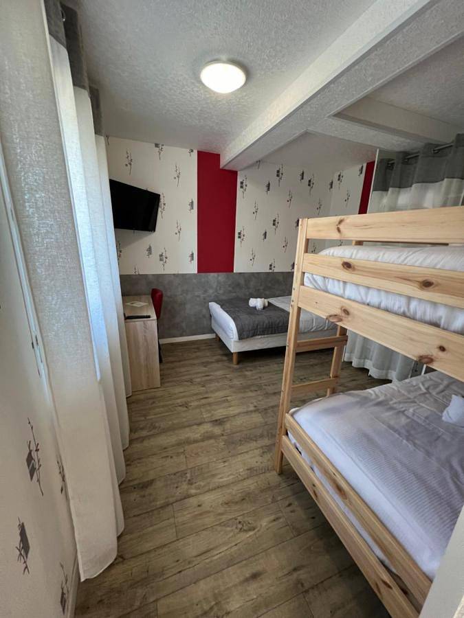 Hôtel pour 2 personnes, avec terrasse dans Plage du Phare (La Tranche-sur-Mer) - 2