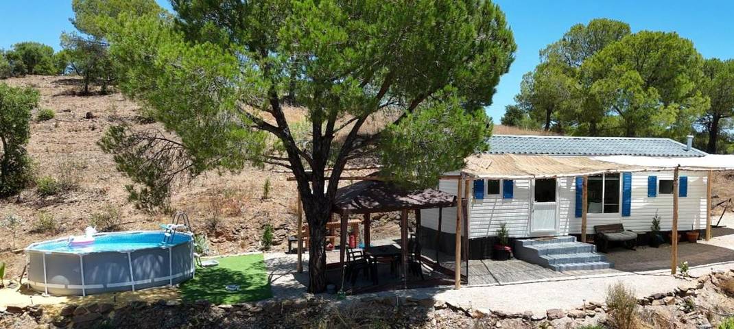 Camping voor 4 personen, with uitzicht op het meer and tuin as well as uitzicht and zwembad, met huisdier in de Algarve