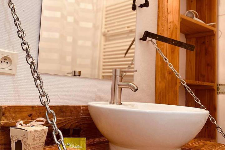 Maison d’hôte pour 3 personnes, avec jacuzzi ainsi que piscine et jardin dans le Lot - 3