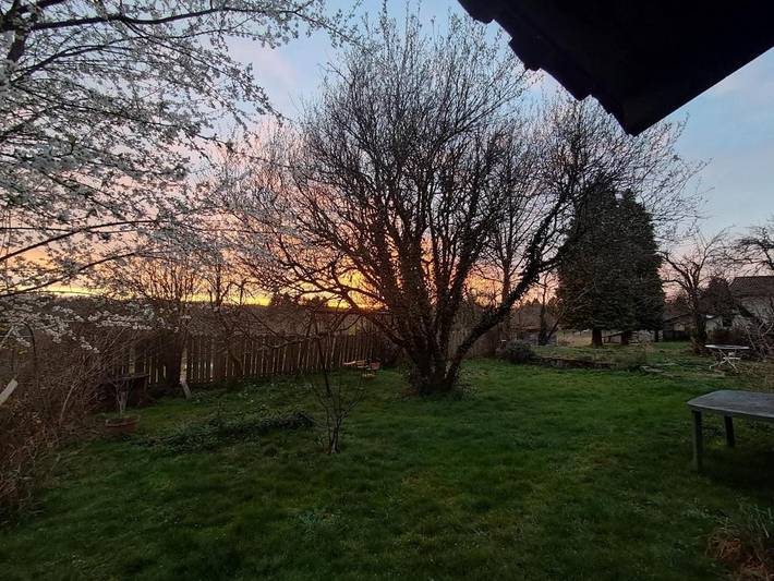 Gîte pour 3 personnes, avec vue et terrasse à Saint-Mathieu - 2