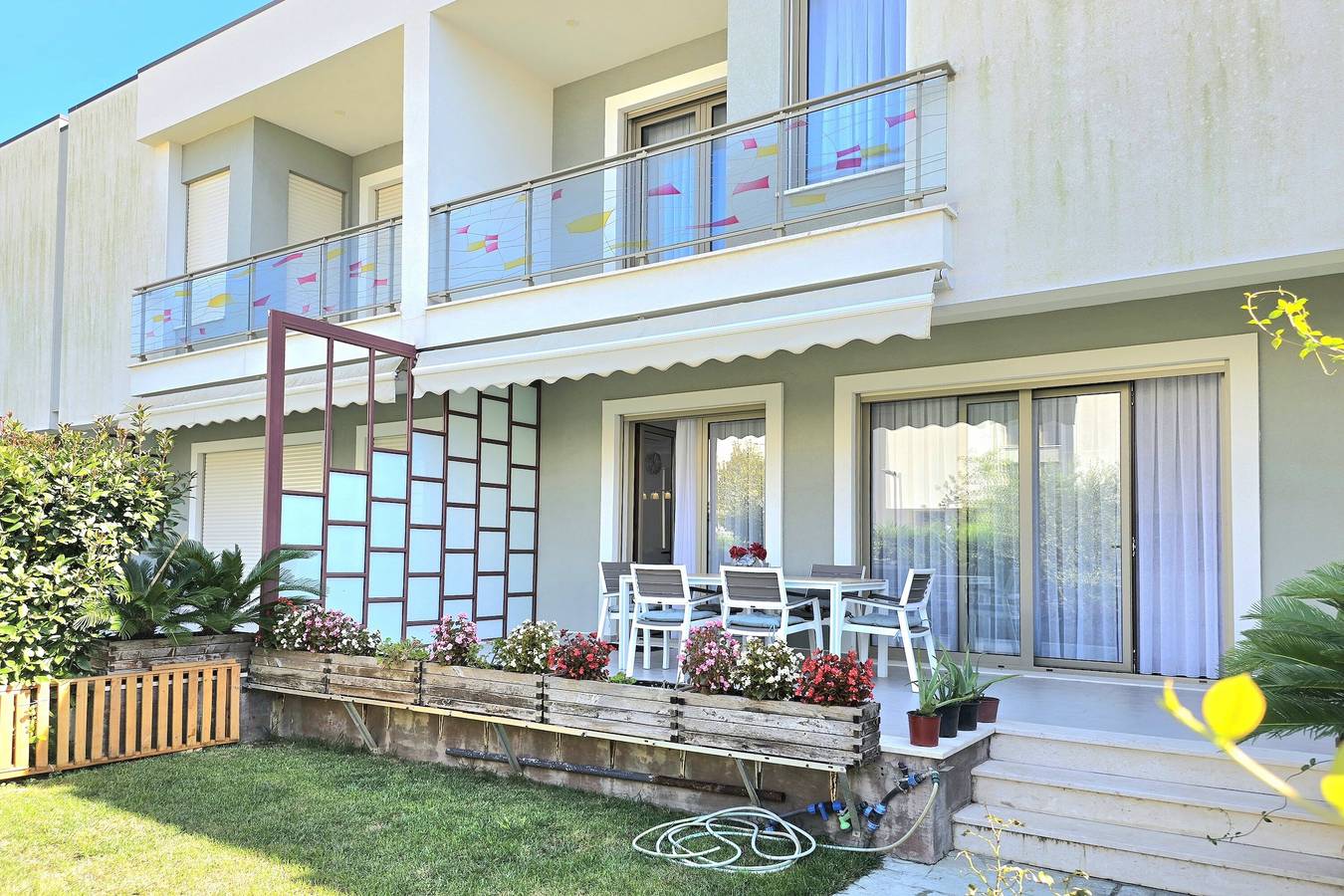 Villa pour 7 personnes avec balcon in Albanie