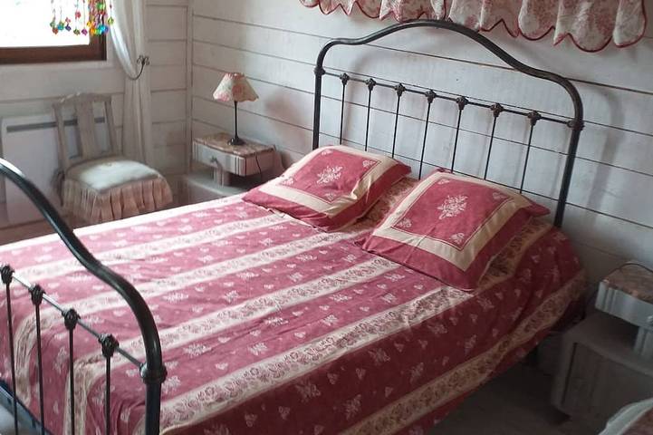 Gîte pour 4 personnes, avec jardin à Docelles - 3