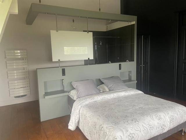 Chambre d’hôte pour 2 personnes, avec jardin ainsi que vue et piscine, animaux acceptés à Daix (Côte-d'Or) - 4