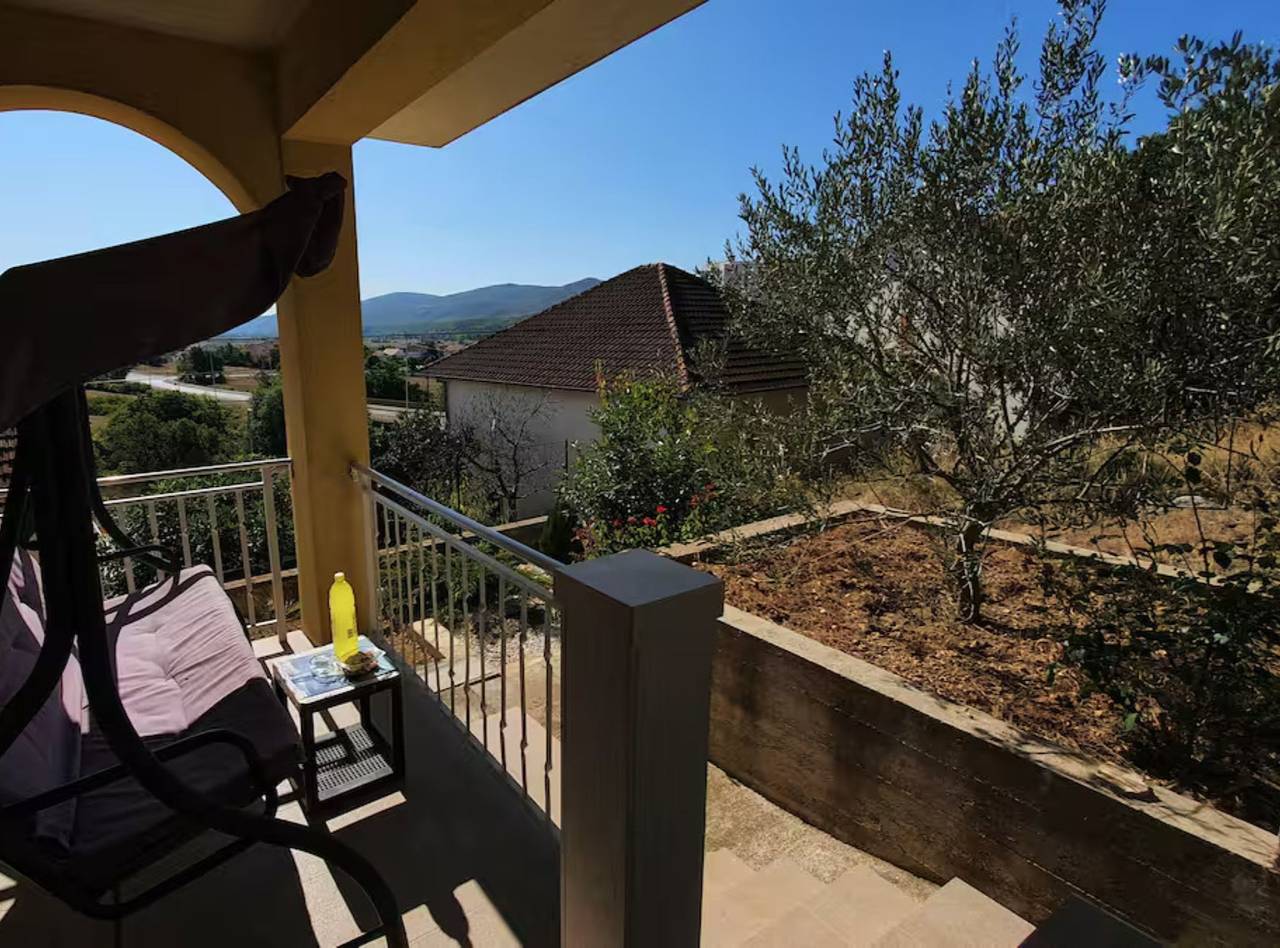Ganze Wohnung, Angel Stay - One bedroom apartment in Dalmatinisches Zagora