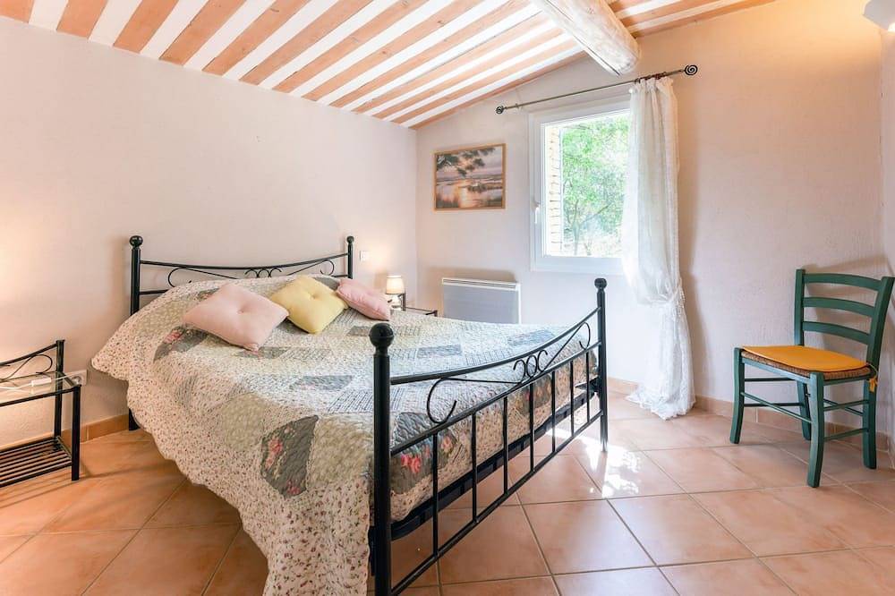 La Pinède by Interhome in Pernes-les-Fontaines, Parc naturel régional du Mont-Ventoux