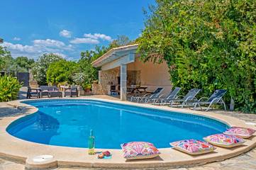 Villa in Búger, Majorca Center für 6 