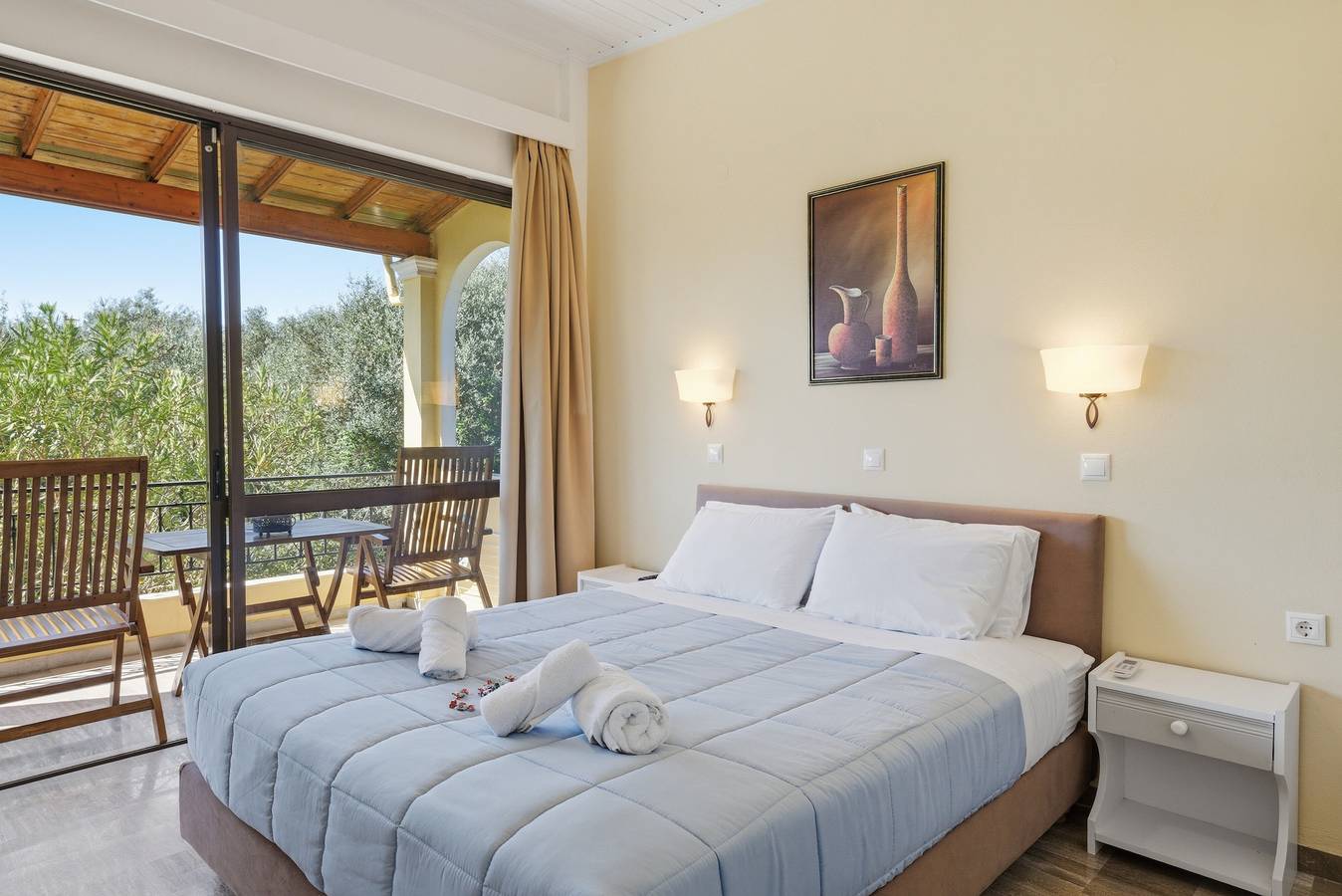 Ganze Wohnung, „Alexandra Apartment 14“ mit privatem Balkon & Wlan in Korfu