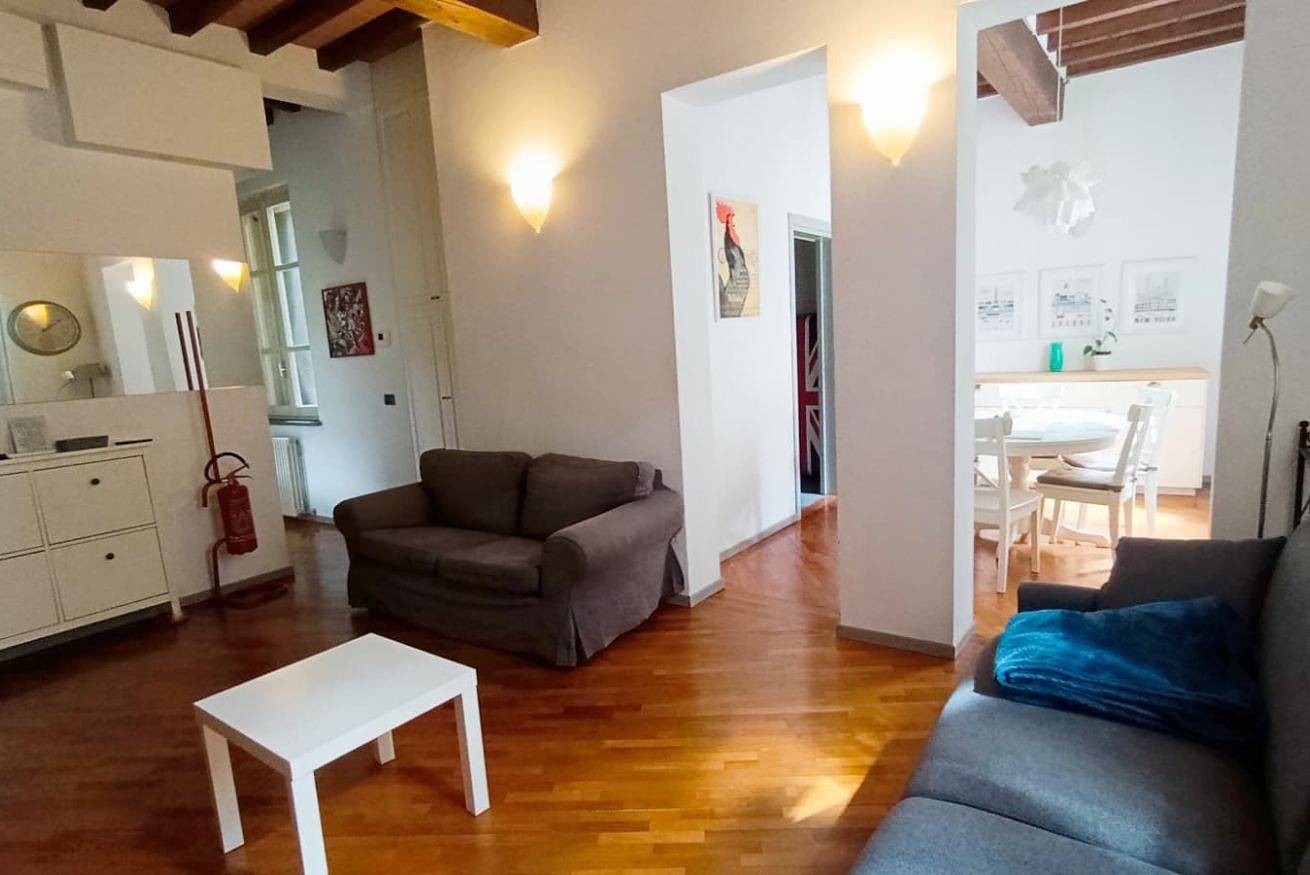 Appartement entier, Guesthost - Central Shiny Apartment x5! in Oltretorrente (Parma), Parme