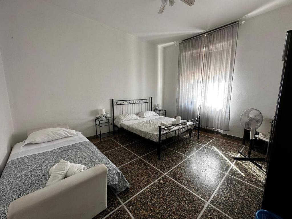 Holiday Pisa Gare in Pise, Riviera Italienne