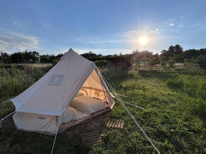 Location de vacances pour 5 personnes, avec Terrasse ainsi que Jardin et Vue à La Brillanne