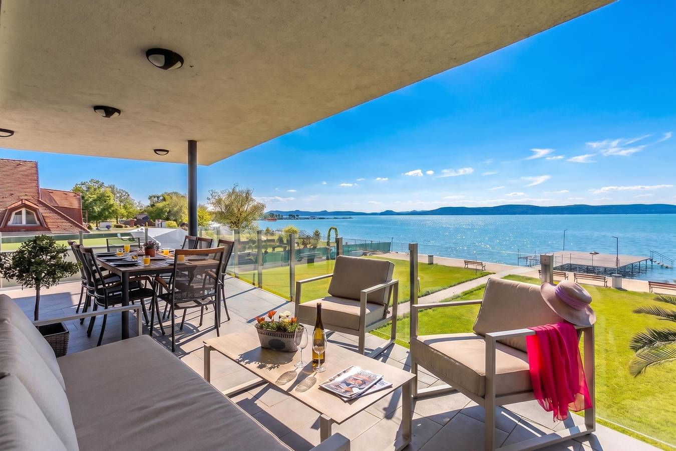 Hel leilighet, Lelle Marine-Hanna Pool Apartment in Balatonlelle, Południowe brzegi Balatonu