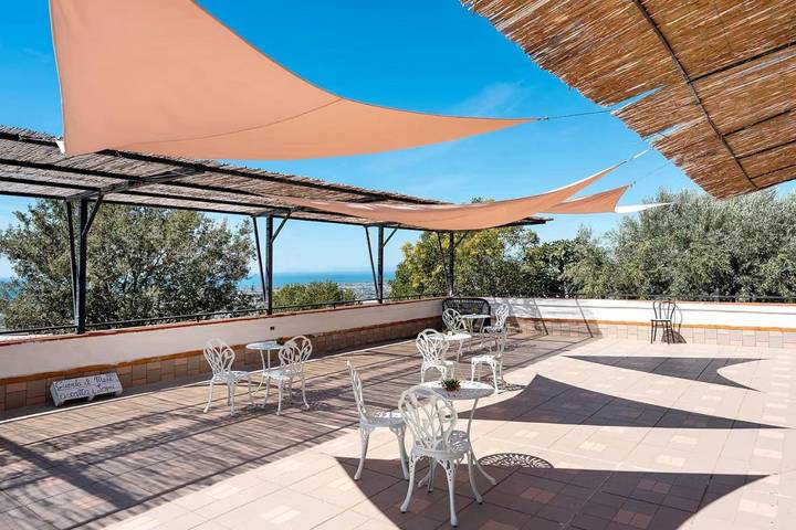 Casa vacanza per 2 persone, con terrazza e giardino nonché panorama a Capaccio
