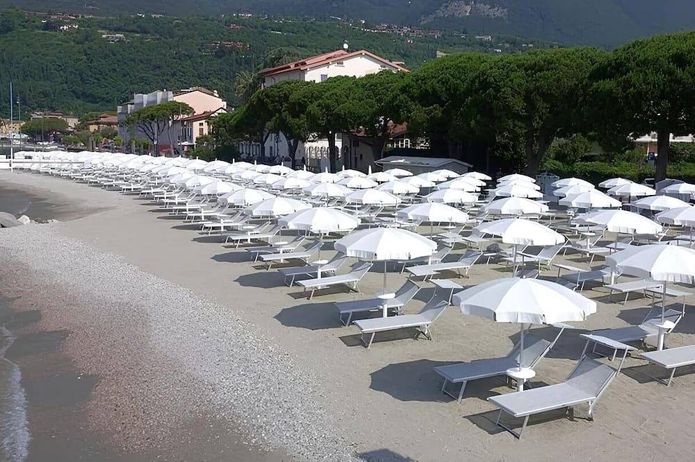 Casa Del Lago Bezaubernde exklusive Villa, nur fünfzig Meter vom See entfernt. in Maderno, Toscolano-Maderno