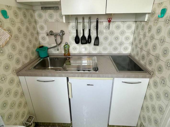 Gîte pour 4 personnes, avec piscine ainsi que vue et balcon à San Lorenzo al Mare - 3