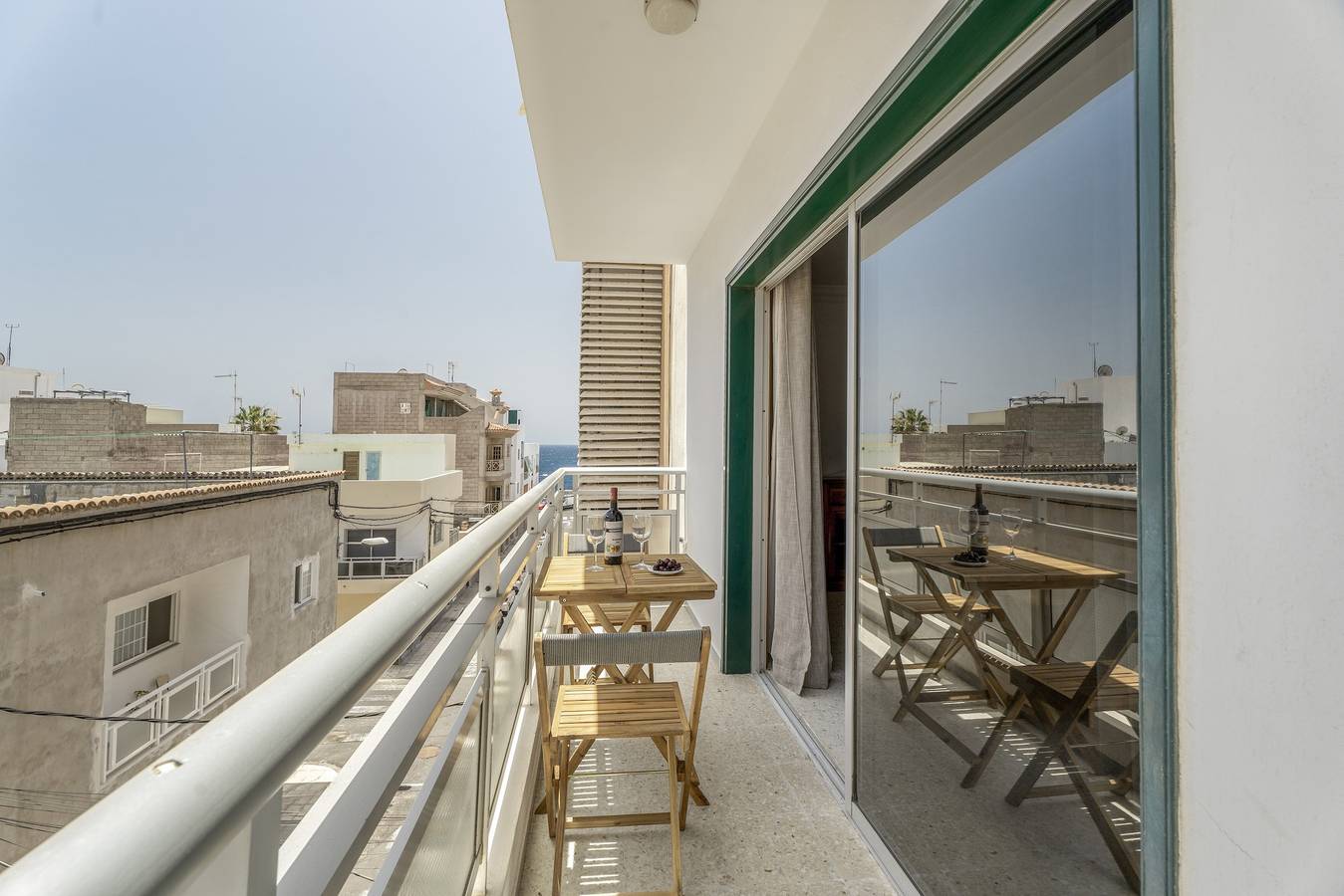 Ferienhaus 'Solabrigos La Gomera' mit Meerblick, Balkon und Wlan in Los Abrigos, Granadilla de Abona