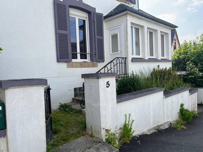 Location de vacances pour 8 personnes, avec jardin à Carhaix-Plouguer - 2