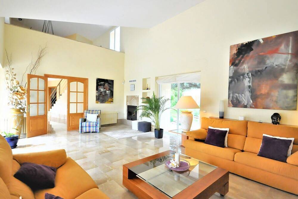 Villa con piscina y pista de tenis privada ideal para familias.  - Wifi Gratis in Bunyola, Mallorca Westen
