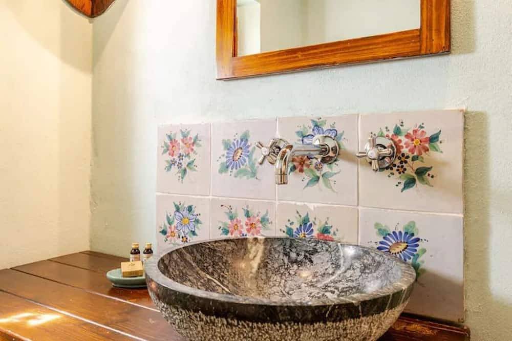Gehele Luxe Toscaanse Boerderij 3 app. Zwembad+Buitenkeuken Jacuzzi Ac Wifi 20P in Sovicille, Provincie Siena