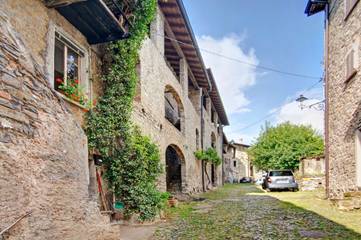 Villaggio Vacanze per 5 Persone in Comune di Carlazzo, Laghi Nord Italia, Foto 2
