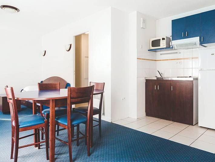 Apartamento entero, Precioso apartamento rural para 4 personas. in La Roche-Posay, Vienne