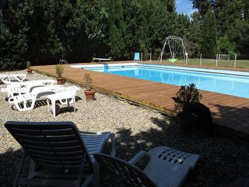 Chambre d’hôte pour 2 personnes, avec piscine et jardin, animaux acceptés à Carcassonne