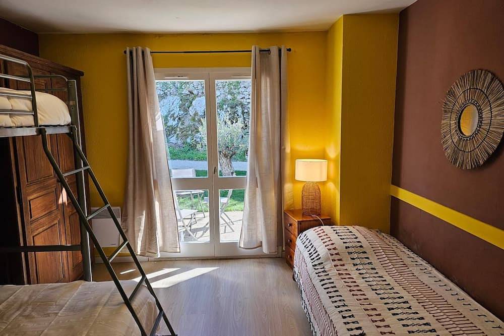 Domaine de Bagard - Gîte le Rocher 110m² 11/14 p in Sauve, Le Vigan region