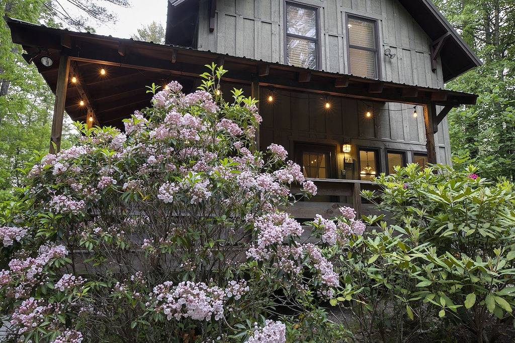 Sommer-Hafen - 1 Meile zu Dupont State Forest from Home! in Cedar Mountain, Transylvania County