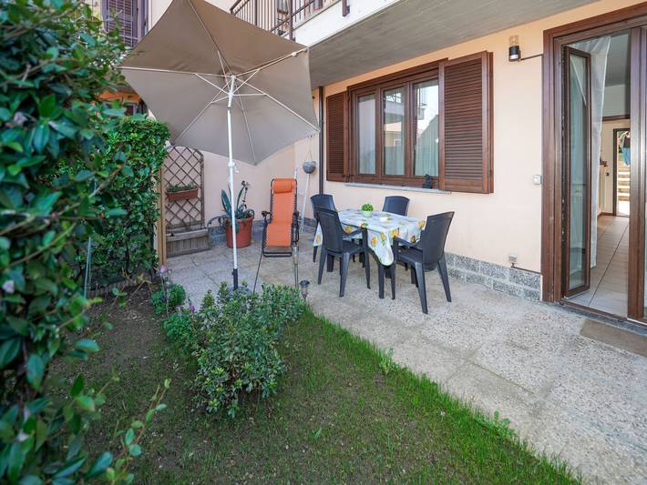 Ferienwohnung für 4 Personen, mit Terrasse und Garten in Porto Valtravaglia - 4