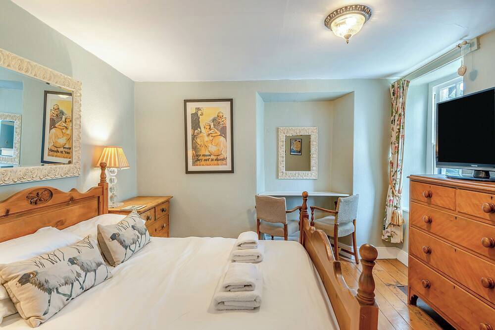 3 bedroom accommodation in Bowness-on-Windermere in Bowness-on-Windermere, Lake District