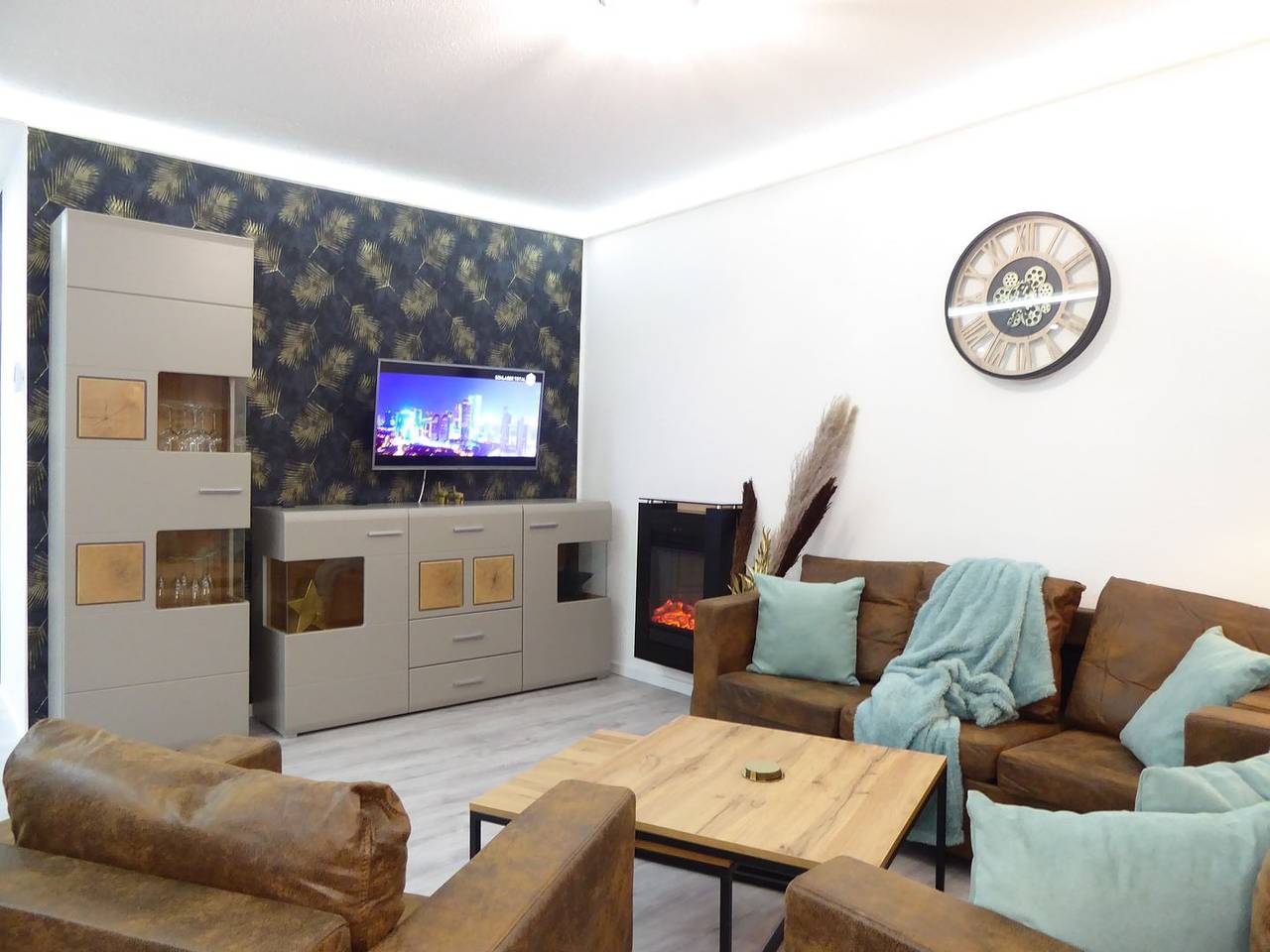 Ganze Wohnung, ★Winterberg Glamory ★Sauna ★Wifi★ bis zu 6 Personen ★private Terrasse★ in Winterberg, Hochsauerlandkreis