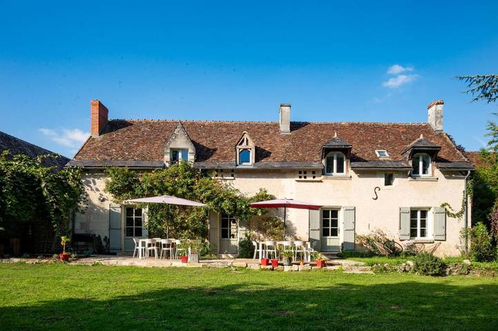 Chambre d’hôte pour 2 personnes, avec Terrasse et Jardin ainsi que Piscine et Vue