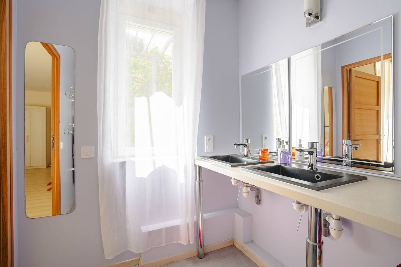 Chambre d’hôtes - La Rochelle in Virson, Région de Rochefort