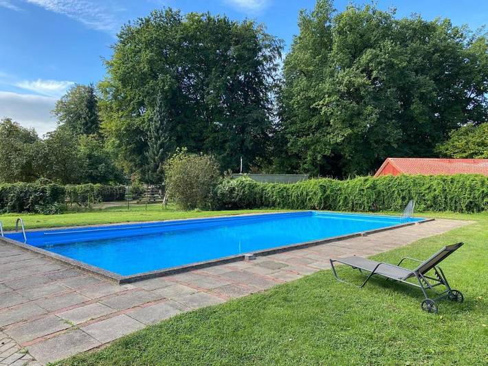 Ferienhaus für 5 Personen, mit Terrasse und Seeblick in Hechthausen - 2