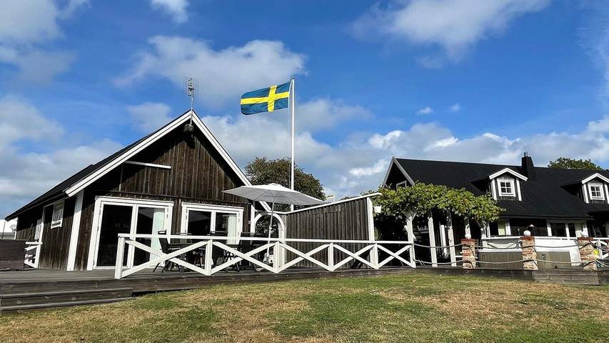 Ferienhaus für 22 Personen, mit Whirlpool und Terrasse