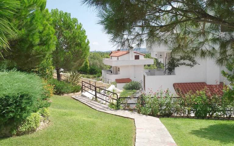 Villa für 8 Personen, mit Garten und Ausblick - 1