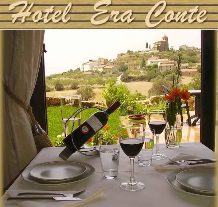 Hotel para 5 personas, con jardín y vistas - 1
