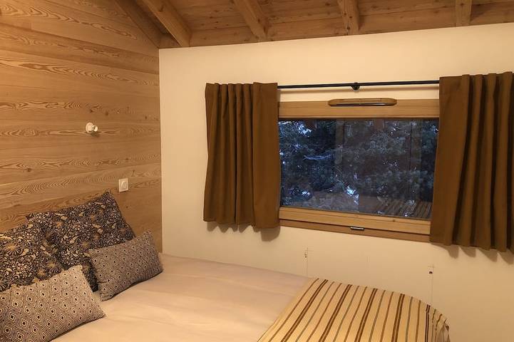 Montgenèvre 05100 Loue Chalet 12 Couchages - 5 Chambres 5 SdB - Sauna Salle Jeux in Montgenèvre, Région de Briançon