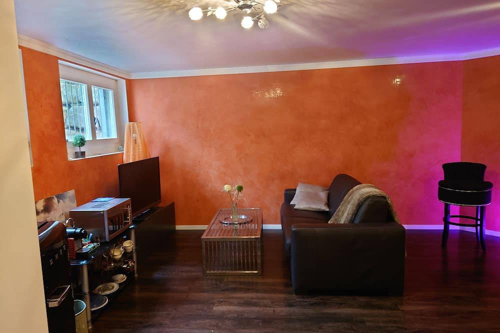 Apartamento entero, Stylish studio 5 minutes from the Abb research center and the hospital. in Aargau-Basel