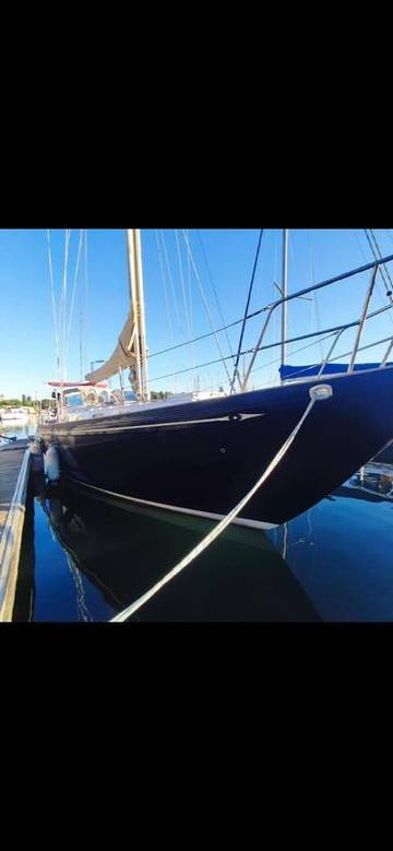 Bateau pour 4 personnes, avec vue dans l' Hérault