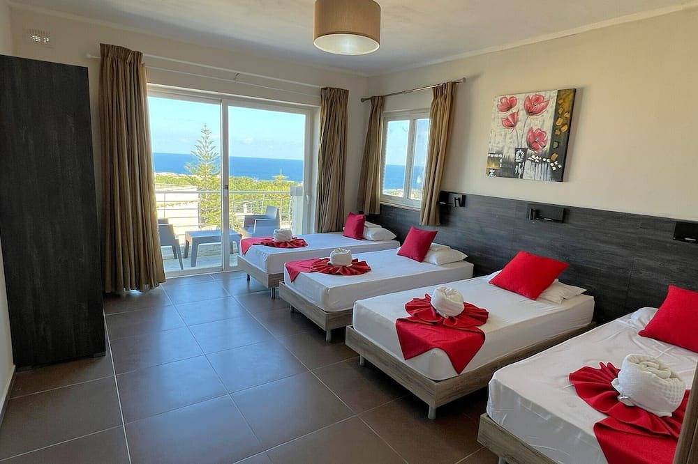 Villa for 29 personer med have in Swieqi, Malta (ø)