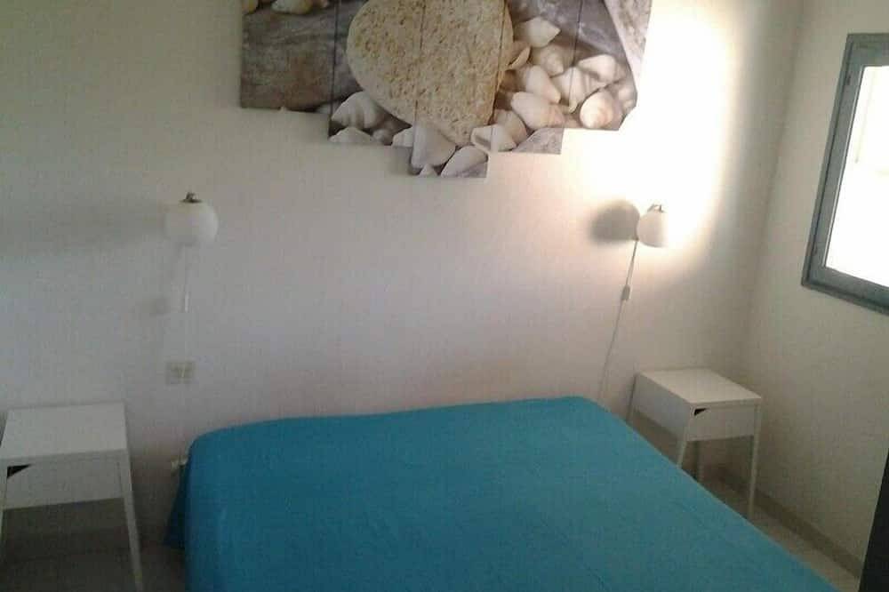 Mini Villa St Cyprien C17 - - gama pies in San Ciprianu, Lecci