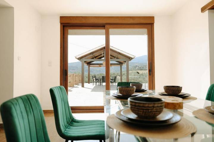 Casa rural para 10 personas, con terraza además de piscina y vistas en Algarinejo - 4