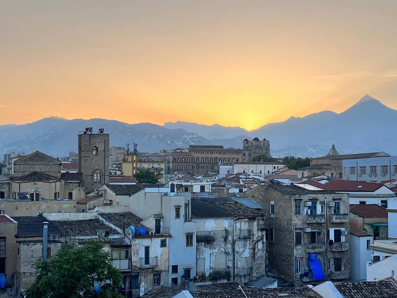 Appartamento intero, Appartamento "La Terrazza di Palermo" con vista sulle montagne e Wi-Fi in Palermo, Provincia di Palermo