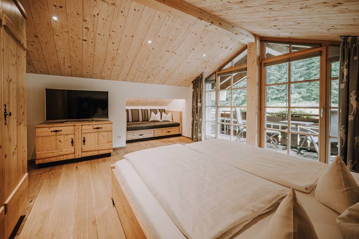 Bauernhof für 5 Personen, mit Whirlpool und Garten sowie Pool und Balkon, kinderfreundlich in Oberstdorf - 4